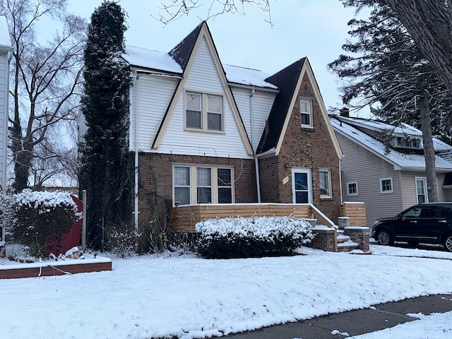 view of front of property