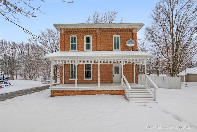 view of italianate-style house