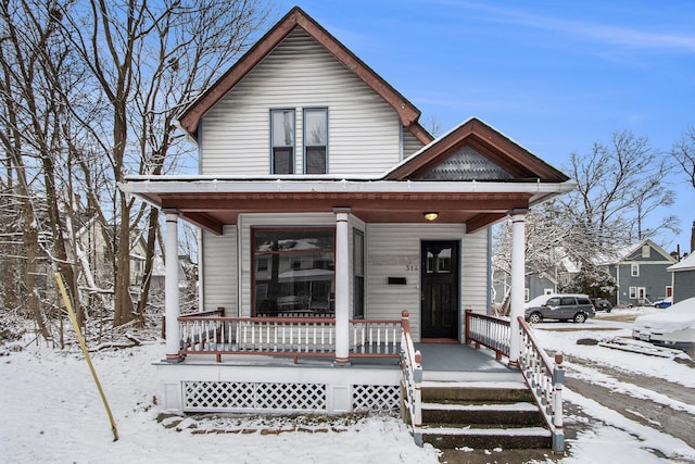 view of front facade featuring a porch