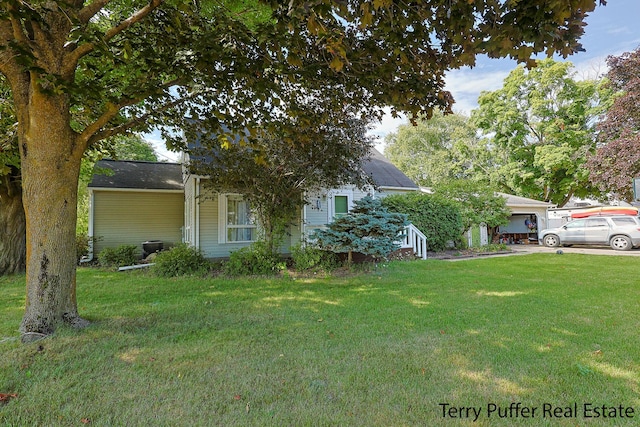 206 W Michigan Ave, Fremont, MI 49412 - photo 2