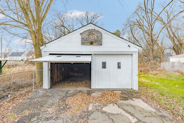 view of outbuilding