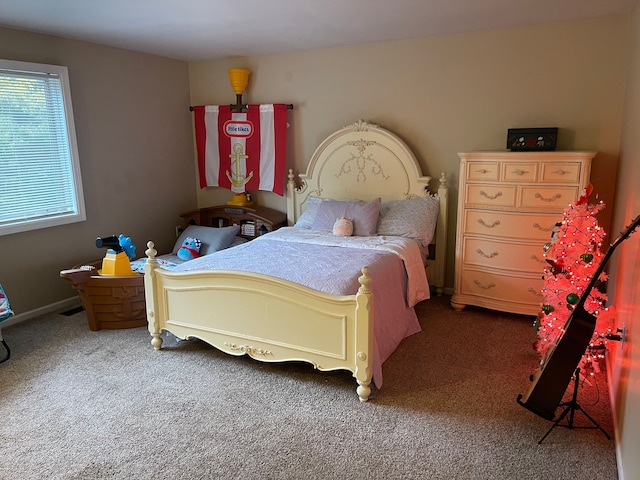 bedroom featuring carpet floors