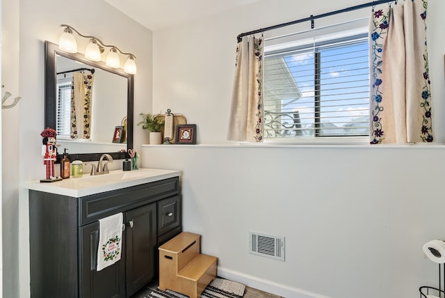 bathroom with vanity