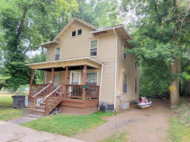 view of front of home with covered porch