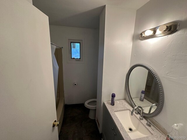 26202 Colgate St, Inkster, MI 48141 - bathroom featuring toilet and vanity