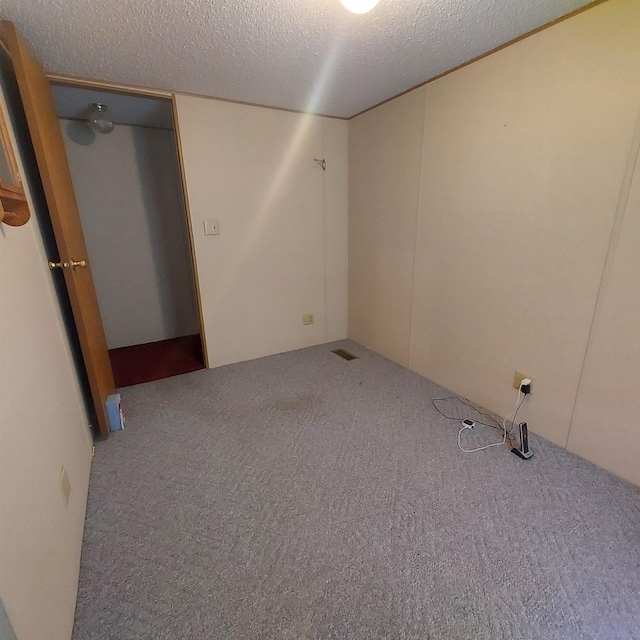 2816 N Michael Pl, Traverse City, MI 49686