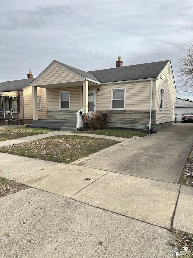 view of front of home featuring a porch