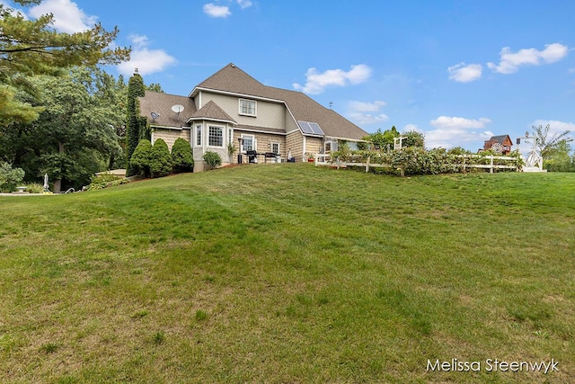 exterior space featuring a yard