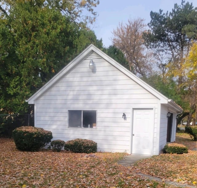 view of side of property