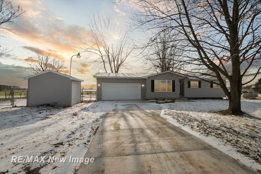 view of front of home featuring a garage