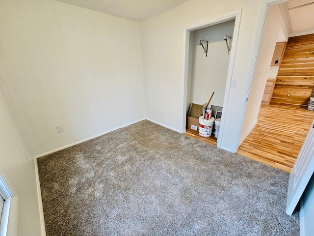 unfurnished room with carpet floors