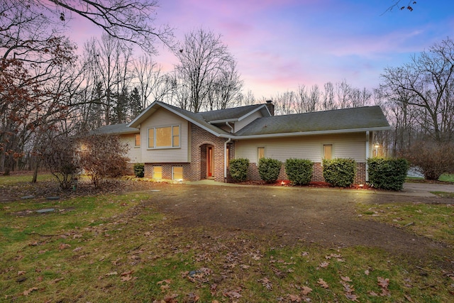 view of front of property