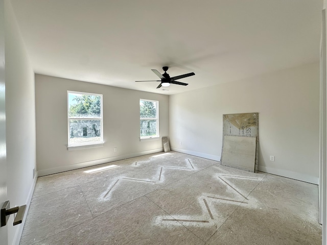 2011 Green Acres Dr, Adrian, MI 49221 - empty room featuring ceiling fan