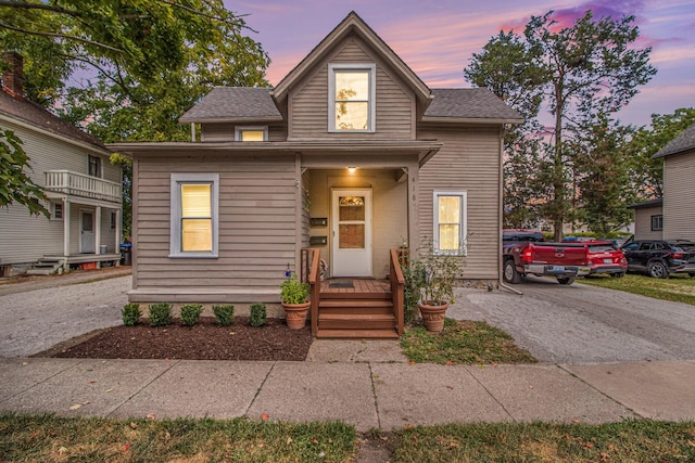 view of front of house