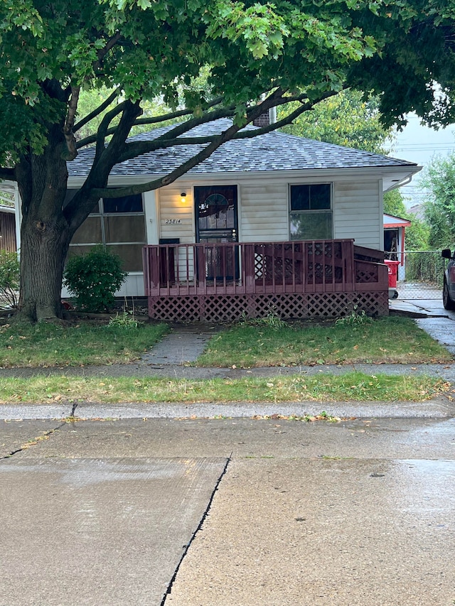 view of front of home