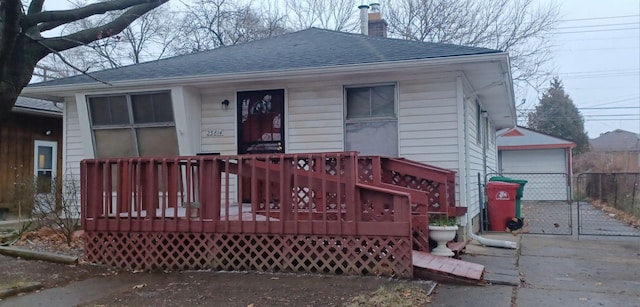 view of front of home featuring a deck