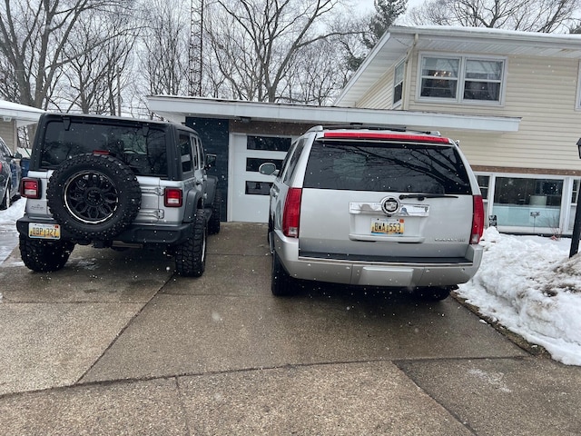 exterior space with driveway