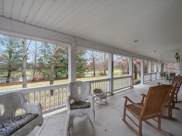 view of sunroom / solarium