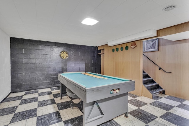 playroom featuring billiards