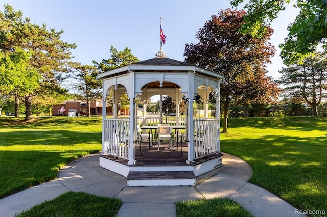 view of property's community featuring a gazebo and a yard