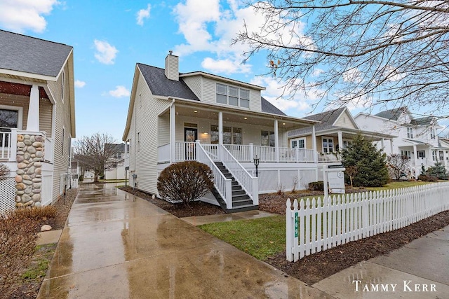 view of front of house with covered porch