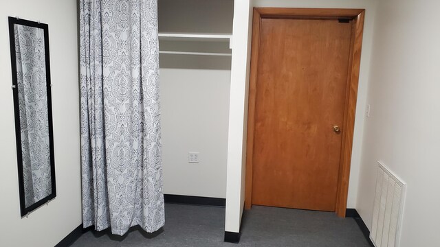 2639 S 3rd St, Niles, MI 49120 - view of closet