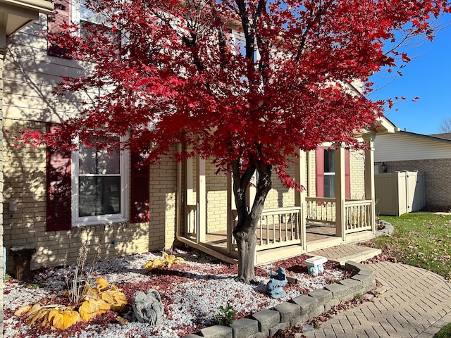 view of front of home featuring a porch