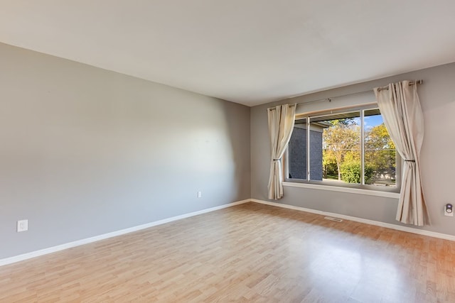 empty room featuring light hardwood / wood-style flooring