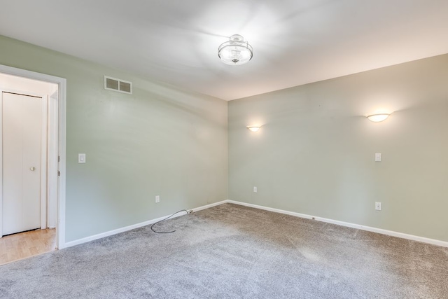 empty room with carpet