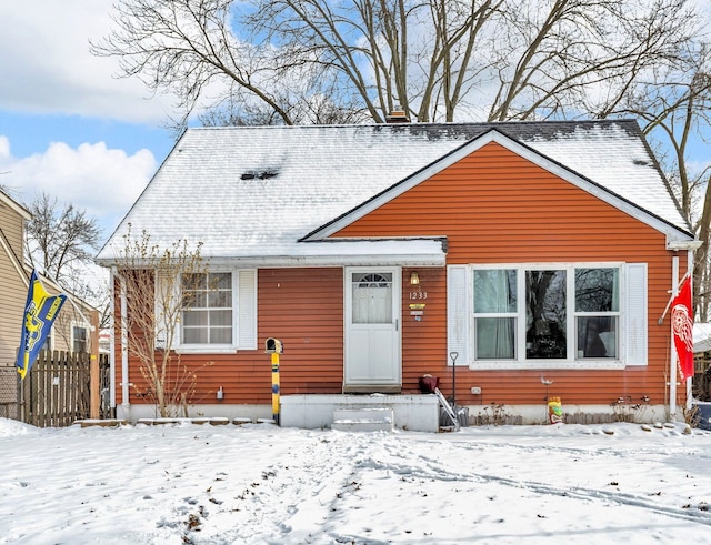 view of front of property