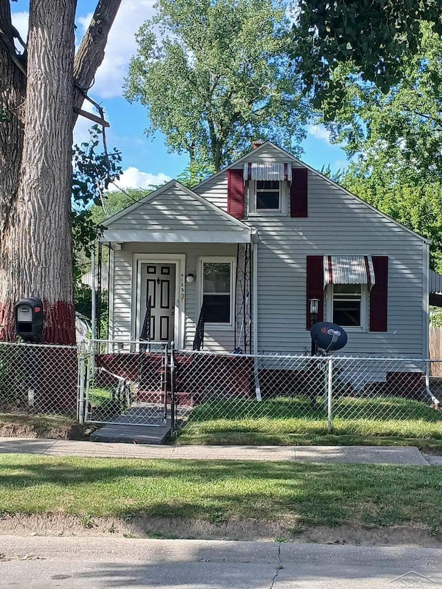 4135 Gallagher St, Saginaw, MI 48601 - view of front facade
