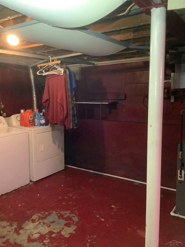 4135 Gallagher St, Saginaw, MI 48601 - unfinished below grade area with washer and dryer
