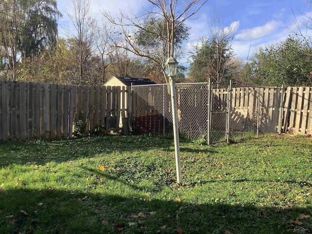 4135 Gallagher St, Saginaw, MI 48601 - view of yard