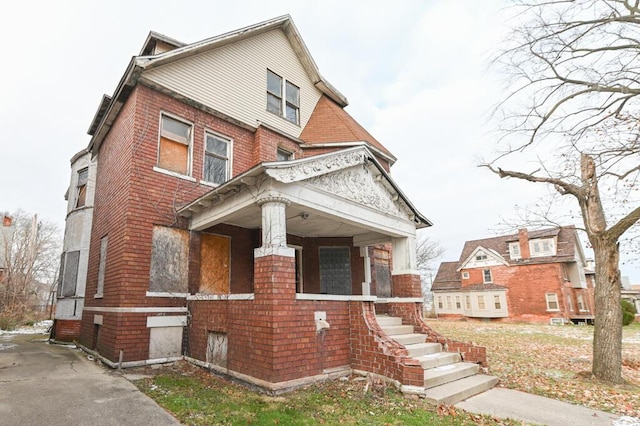 view of front of property