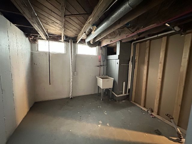 basement with sink