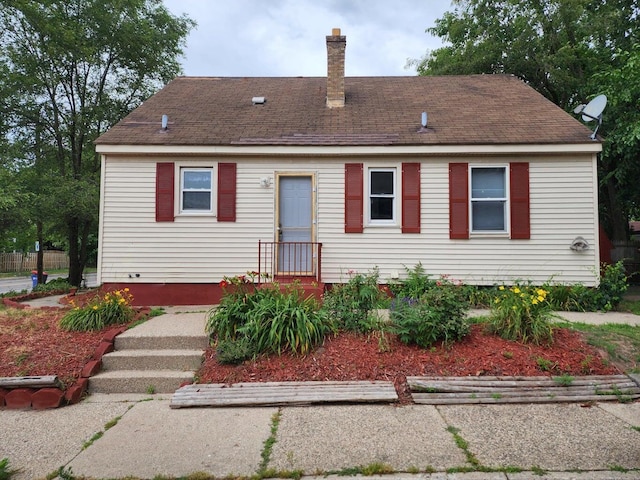 view of front of property