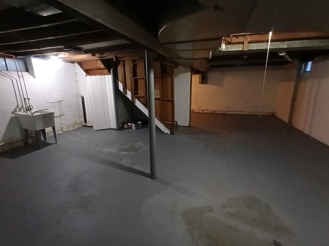 basement featuring sink