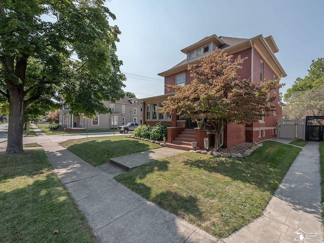 view of front of home with a front yard