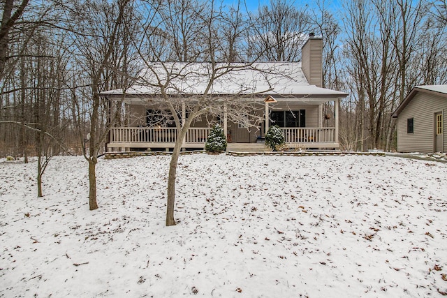 view of front of home featuring covered porch