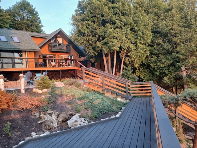 view of wooden deck