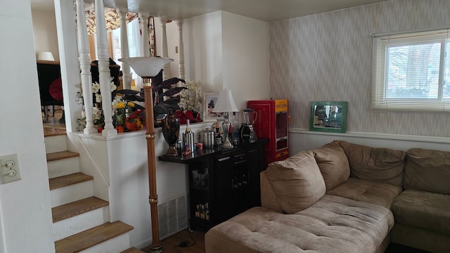 3624 Evergreen Pkwy, Flint, MI 48503 - view of living room