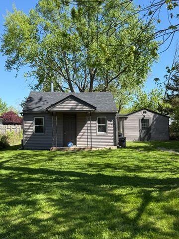 1095 Harding Dr, Grand Blanc, MI 48507 - rear view of house