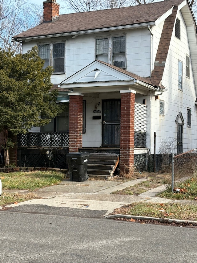 view of front facade with covered porch