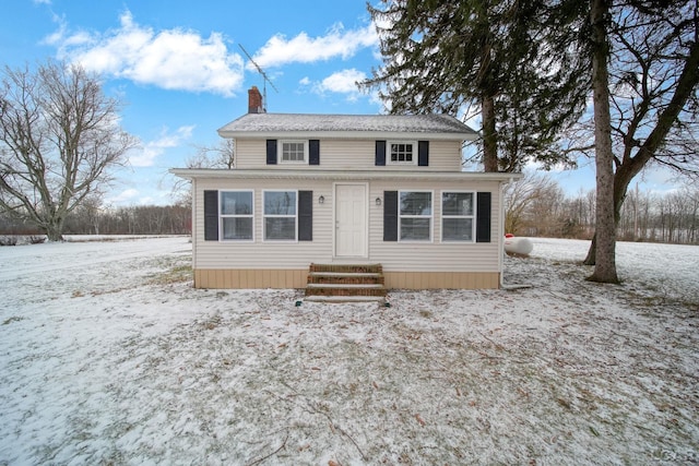 view of front of property