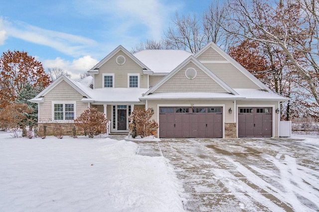 view of front facade with a garage