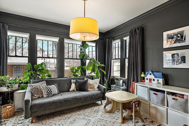 sitting room with crown molding