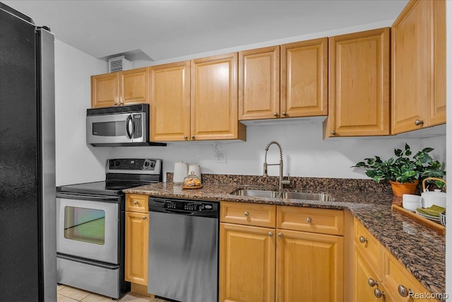 1001 W Jefferson Ave Unit 10E, Detroit, MI 48226 - photo 12