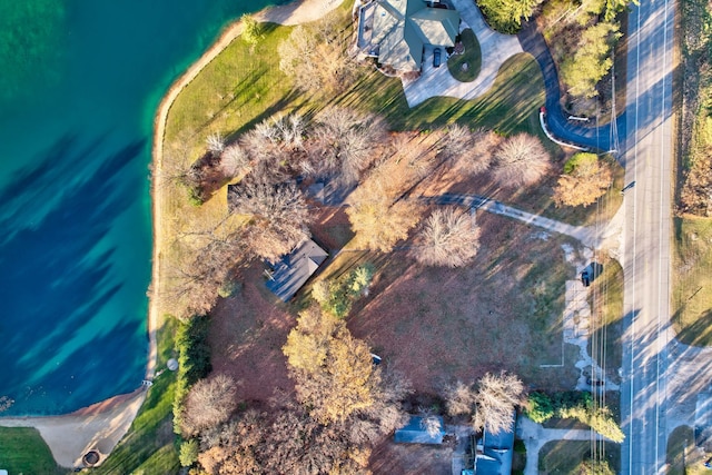 bird's eye view featuring a water view