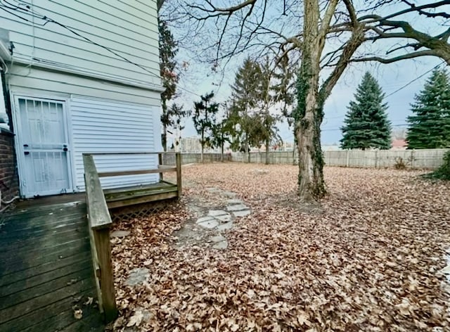 view of yard featuring fence