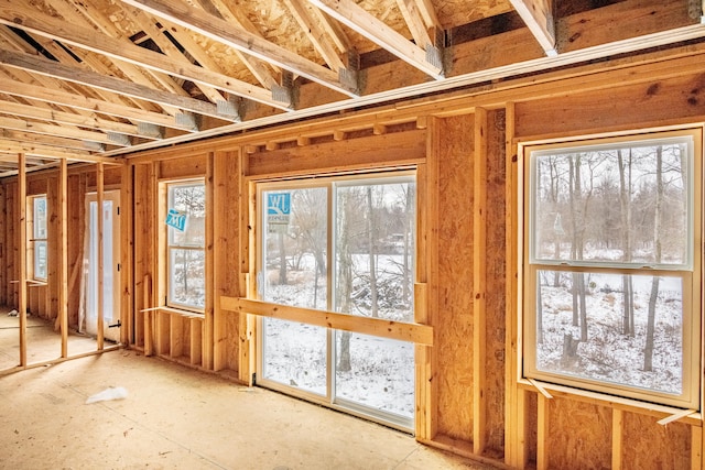 misc room with a wealth of natural light